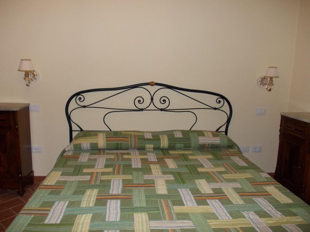 Agriturismo L'Isola Crespina Kamer foto