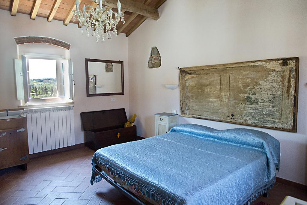 Agriturismo L'Isola Crespina Buitenkant foto